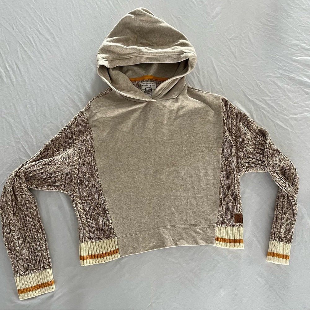 Roots Cabin Cropped Women's Beige & Brown Cowl Hoodie Sweater
